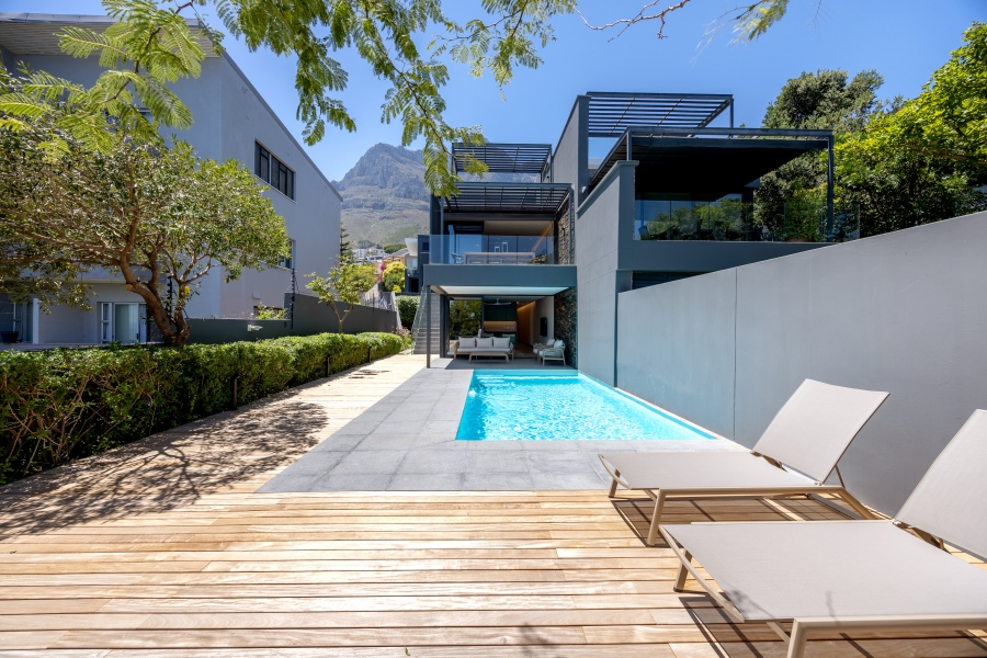 To Let 4 Bedroom Property for Rent in Camps Bay Western Cape